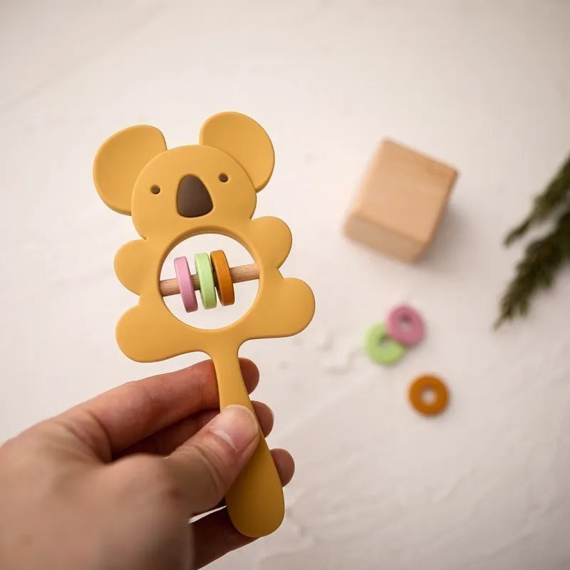 Mordedor Chocalho Coala Feliz em Silicone - BPA Free